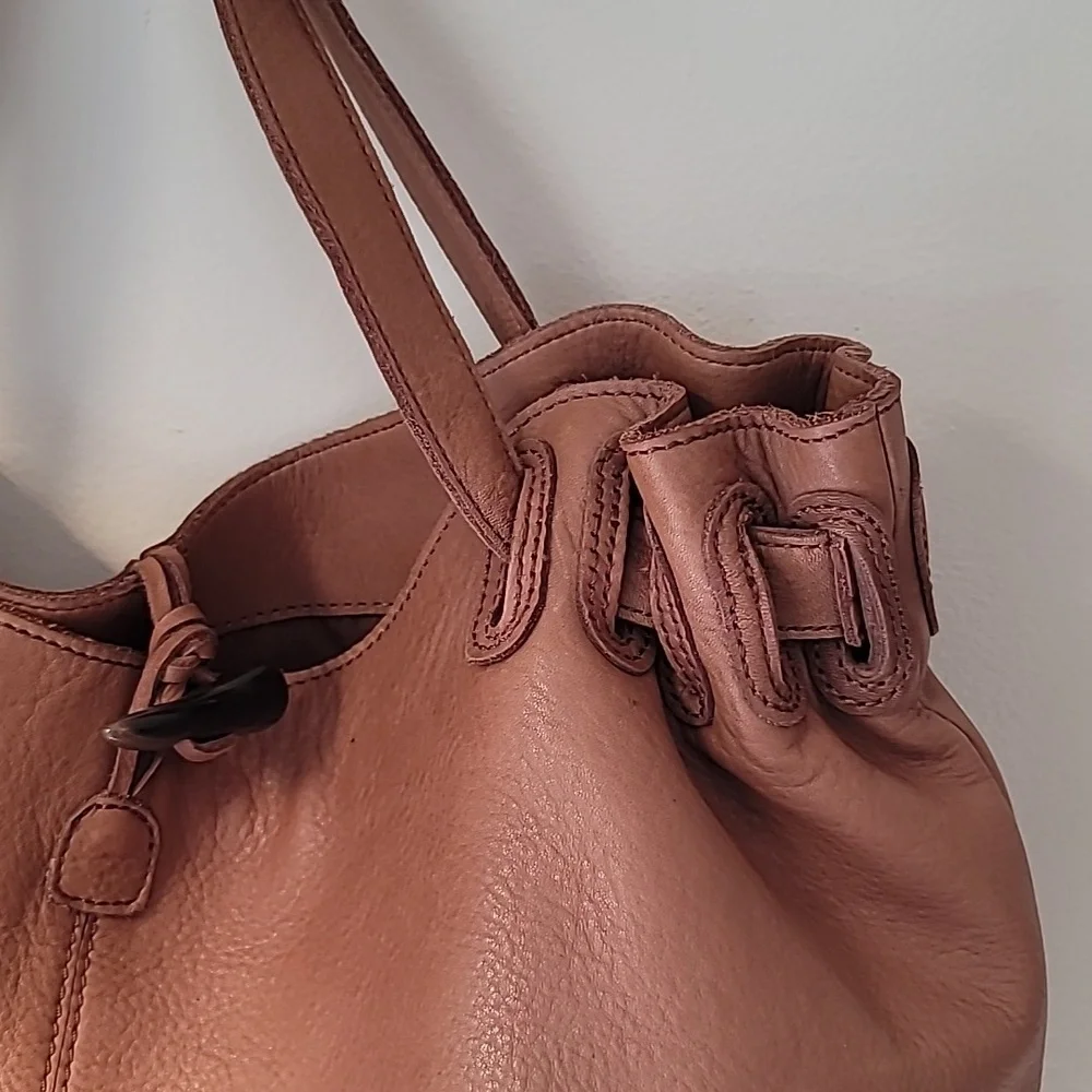NWOT Old Navy Brown Leather Tote Bag - Picture 4 of 12